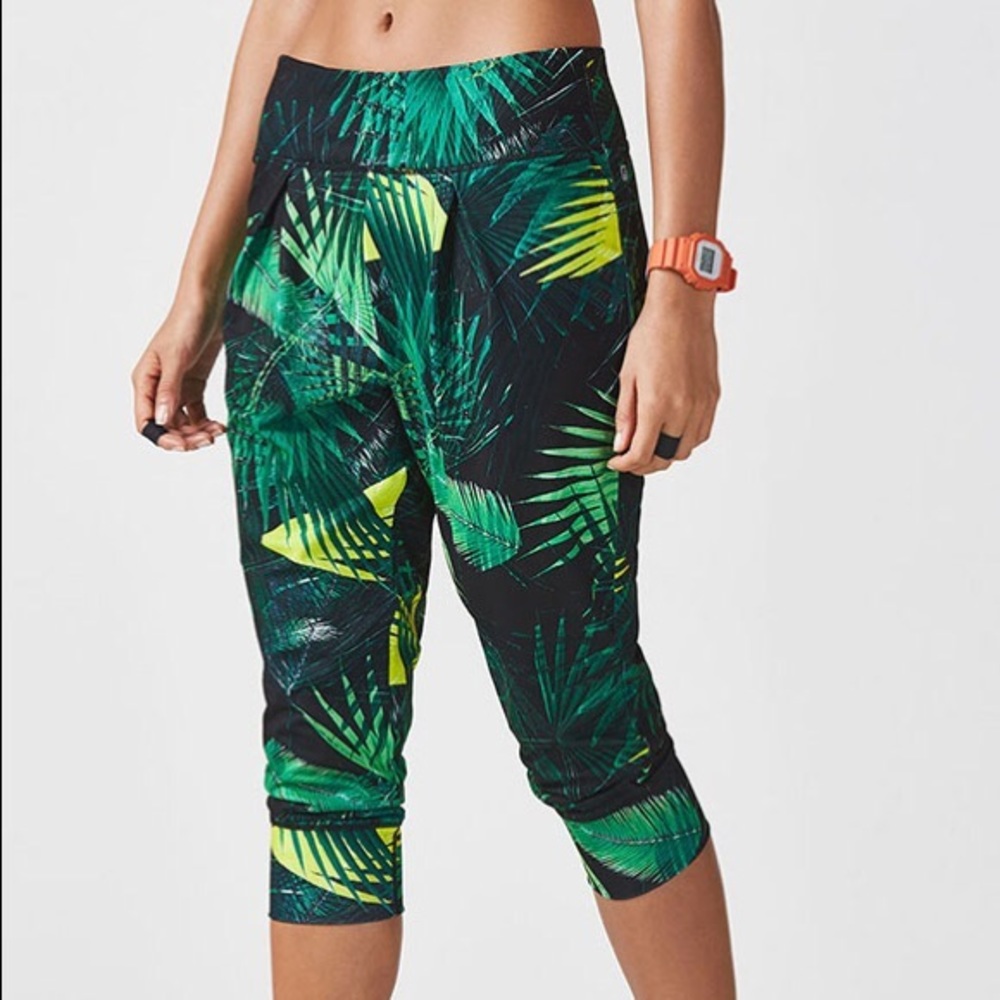 Fabletics tropical print Capri joggers